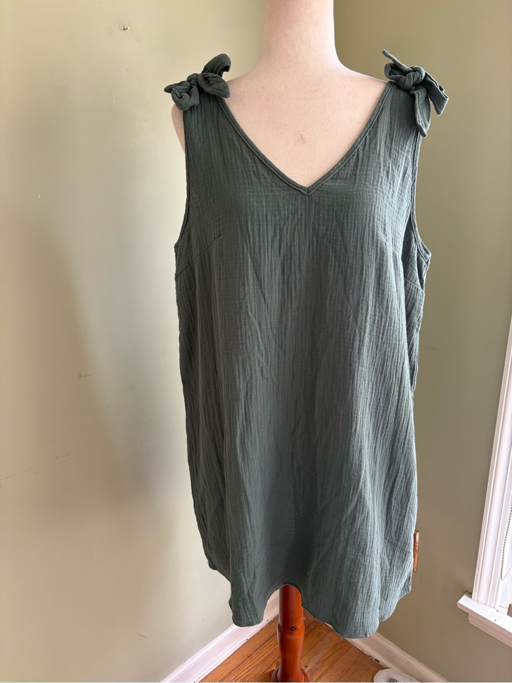 Cupshe Olive Green Tie-Shoulder V-Neck Swim Coverup - Picture 2 of 16